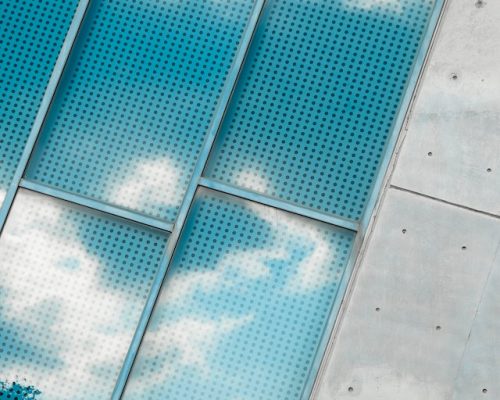 financiar paneles solares